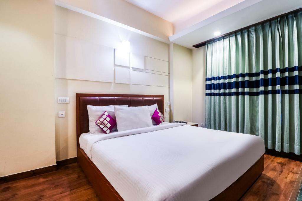 La Silver Leaf Hotel Nawashahr ภายนอก รูปภาพ
