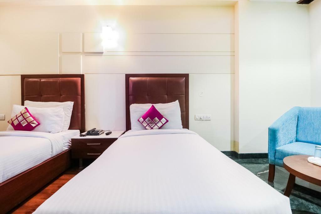 La Silver Leaf Hotel Nawashahr ภายนอก รูปภาพ