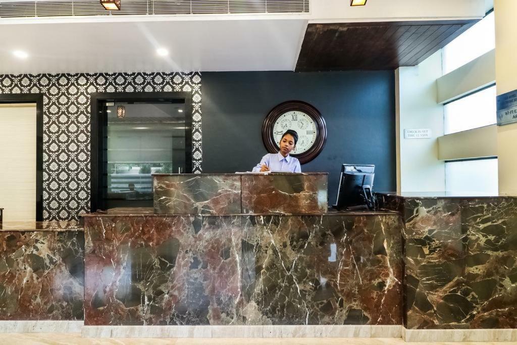 La Silver Leaf Hotel Nawashahr ภายนอก รูปภาพ